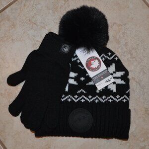NEW Canadian Canada Weather Gear Hat and Glove Set Black & White Snowflake
